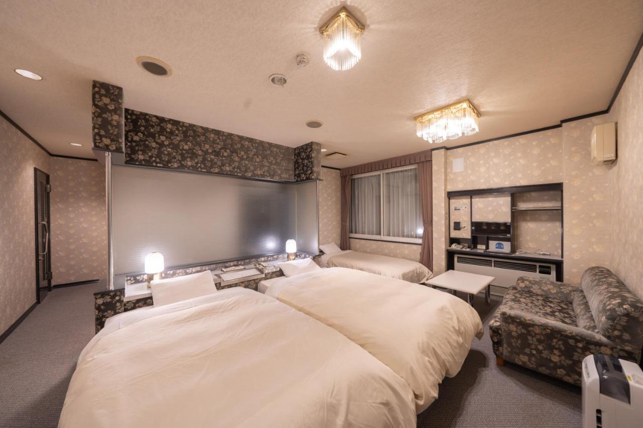 Hotel Liberte Asahikawa Bagian luar foto